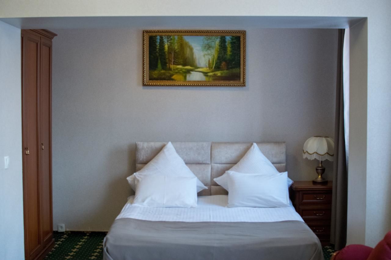 Отель Hotel Saya Алматы