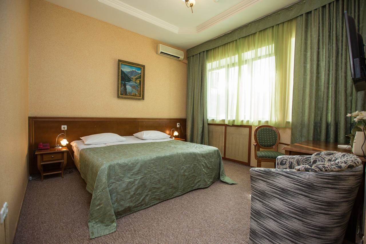 Отель Hotel Saya Алматы-45
